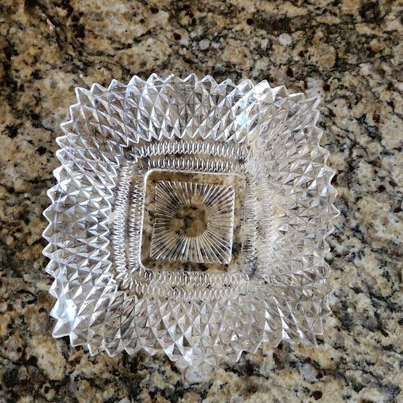 Vintage Indiana Glass clear square ruffled edge diamond point candy dish… - Picture 2 of 3